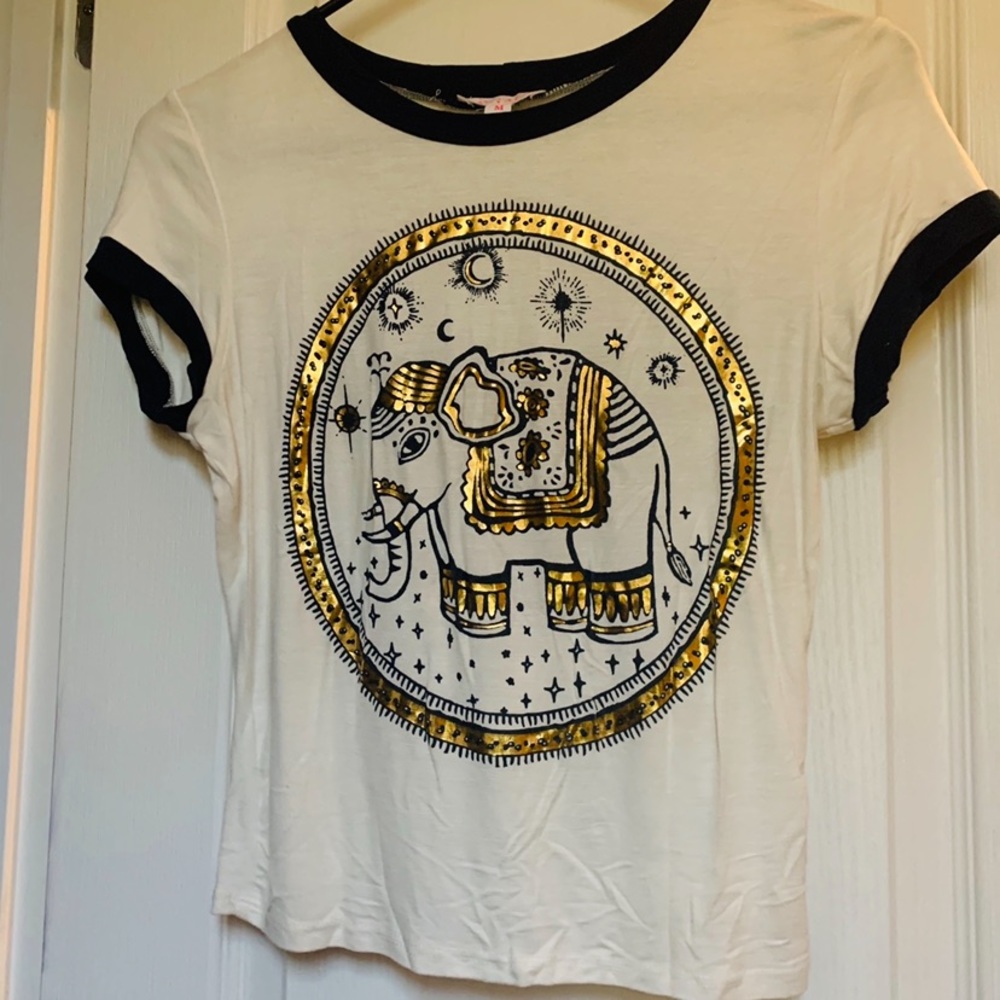Elephant tee-shirt